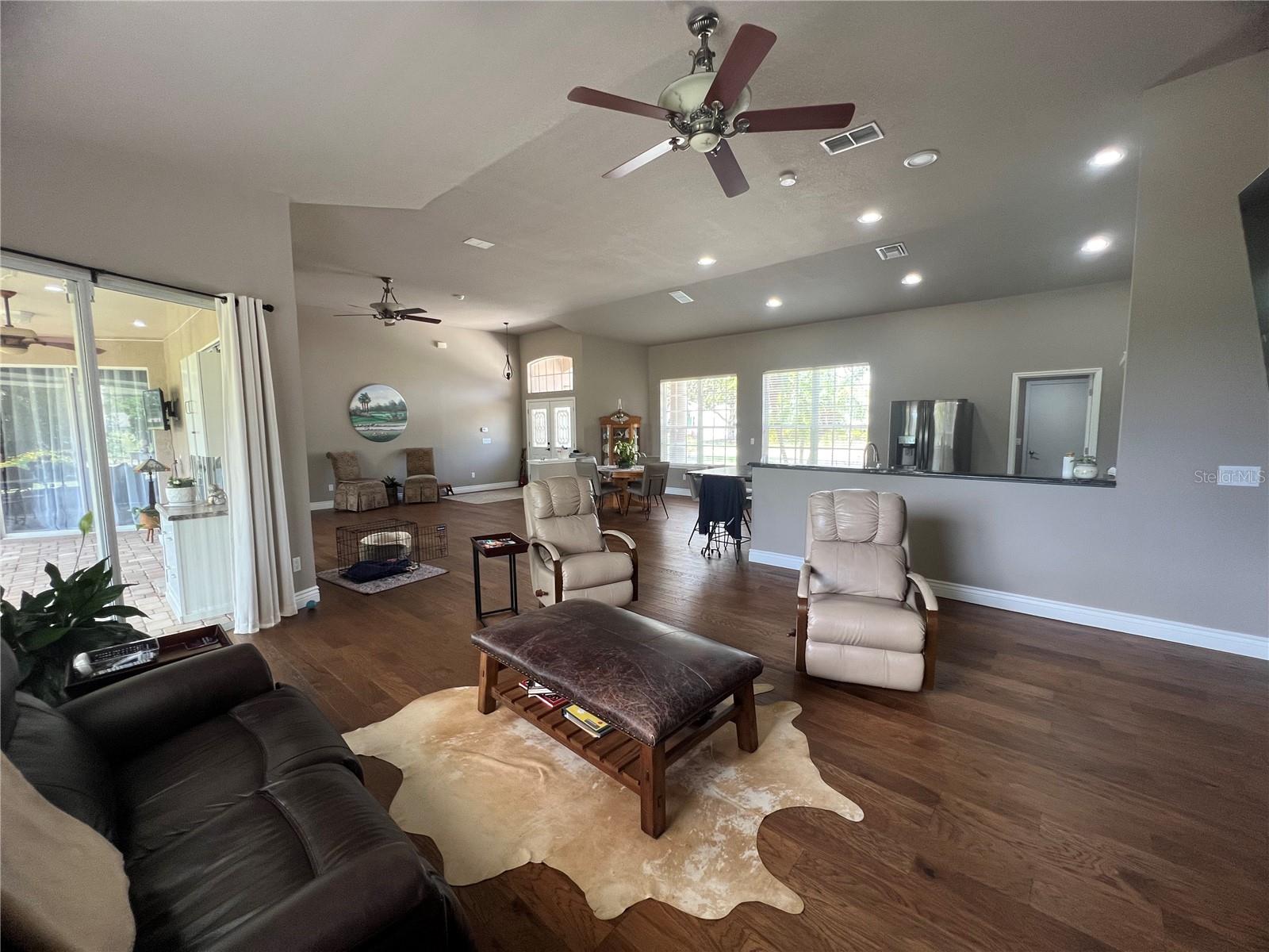 Image 4 of 21 For 9010 Laurel Ridge Drive