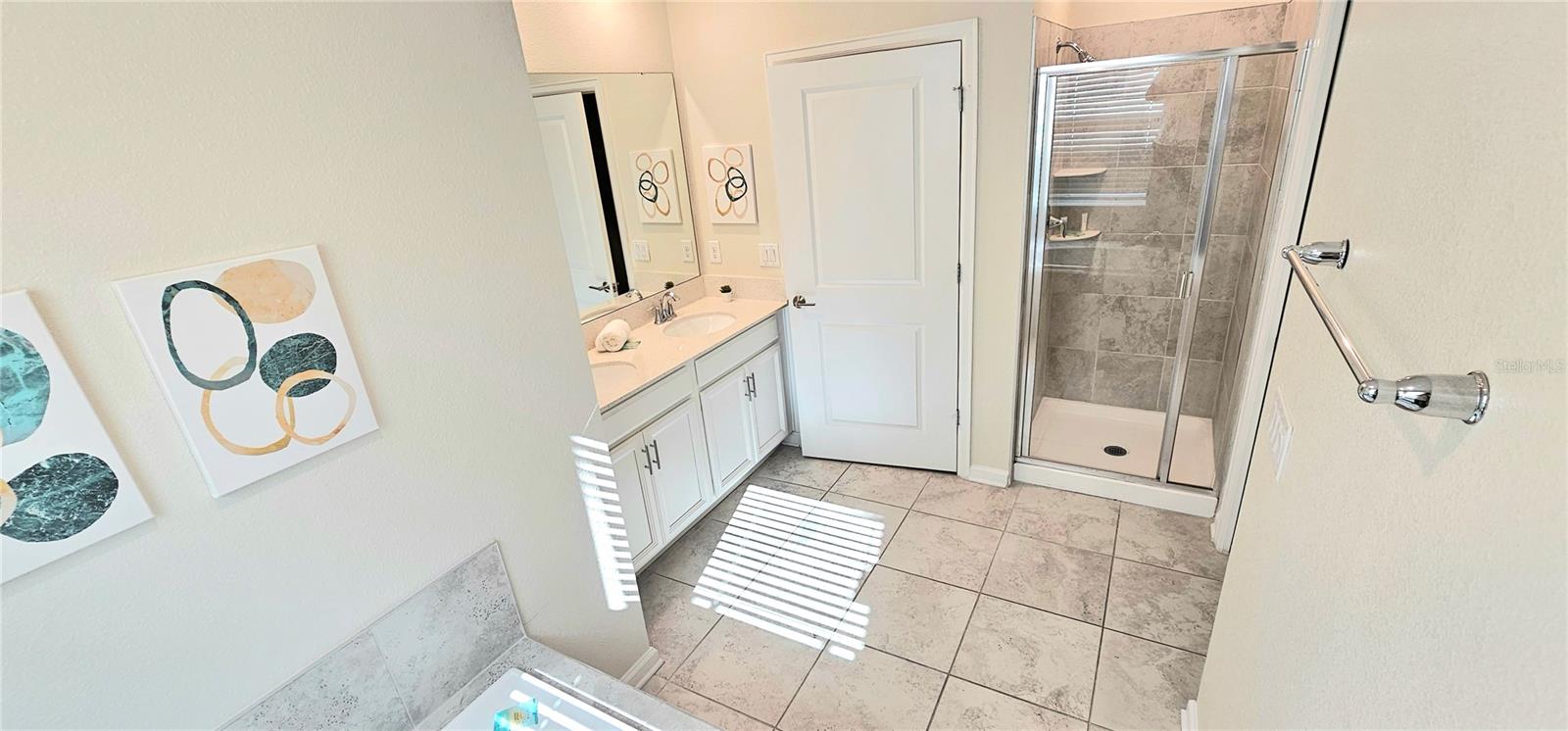 Image 11 of 28 For 817 Ocean Course Avenue 502