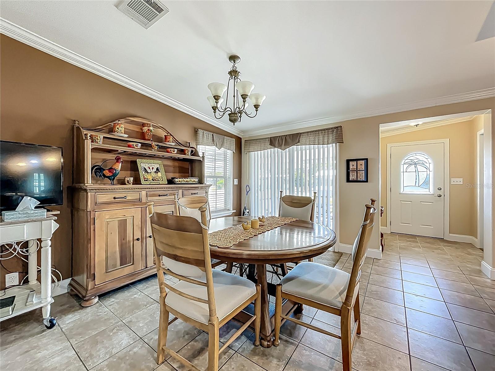 Image 15 of 85 For 1236 Elkhart Circle