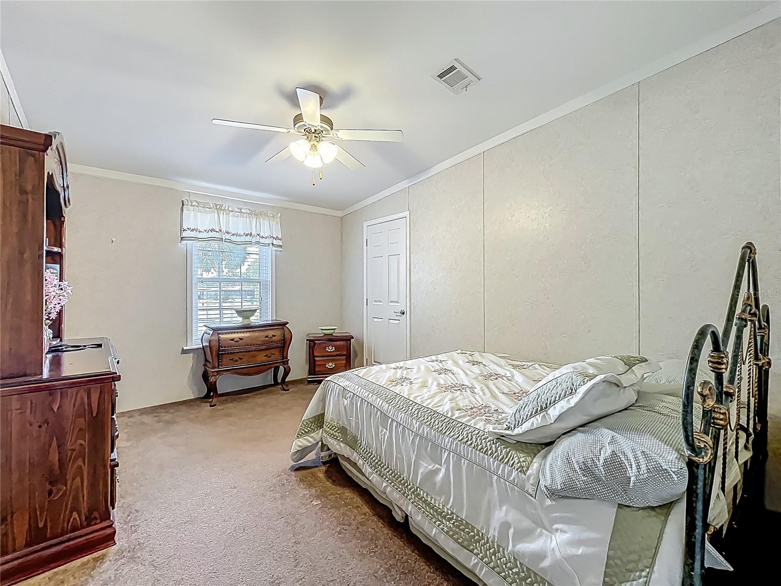 Image 40 of 85 For 1236 Elkhart Circle