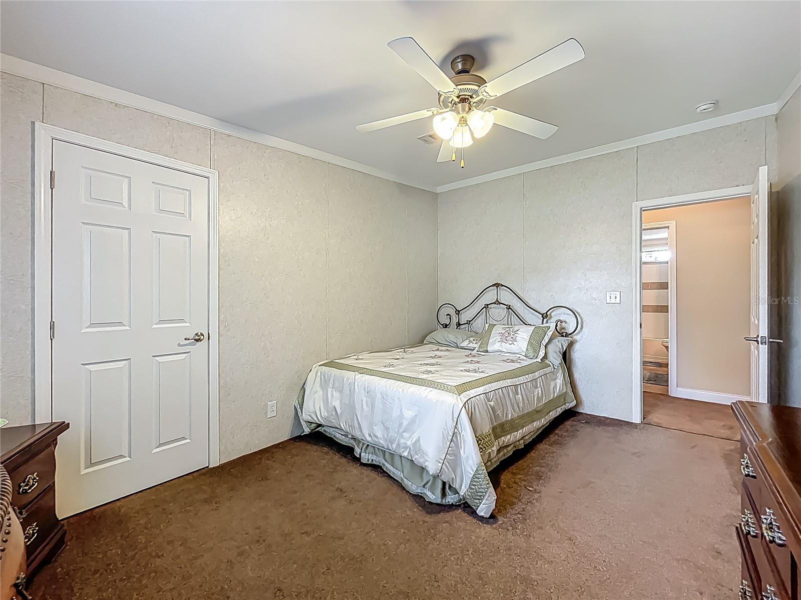 Image 42 of 85 For 1236 Elkhart Circle