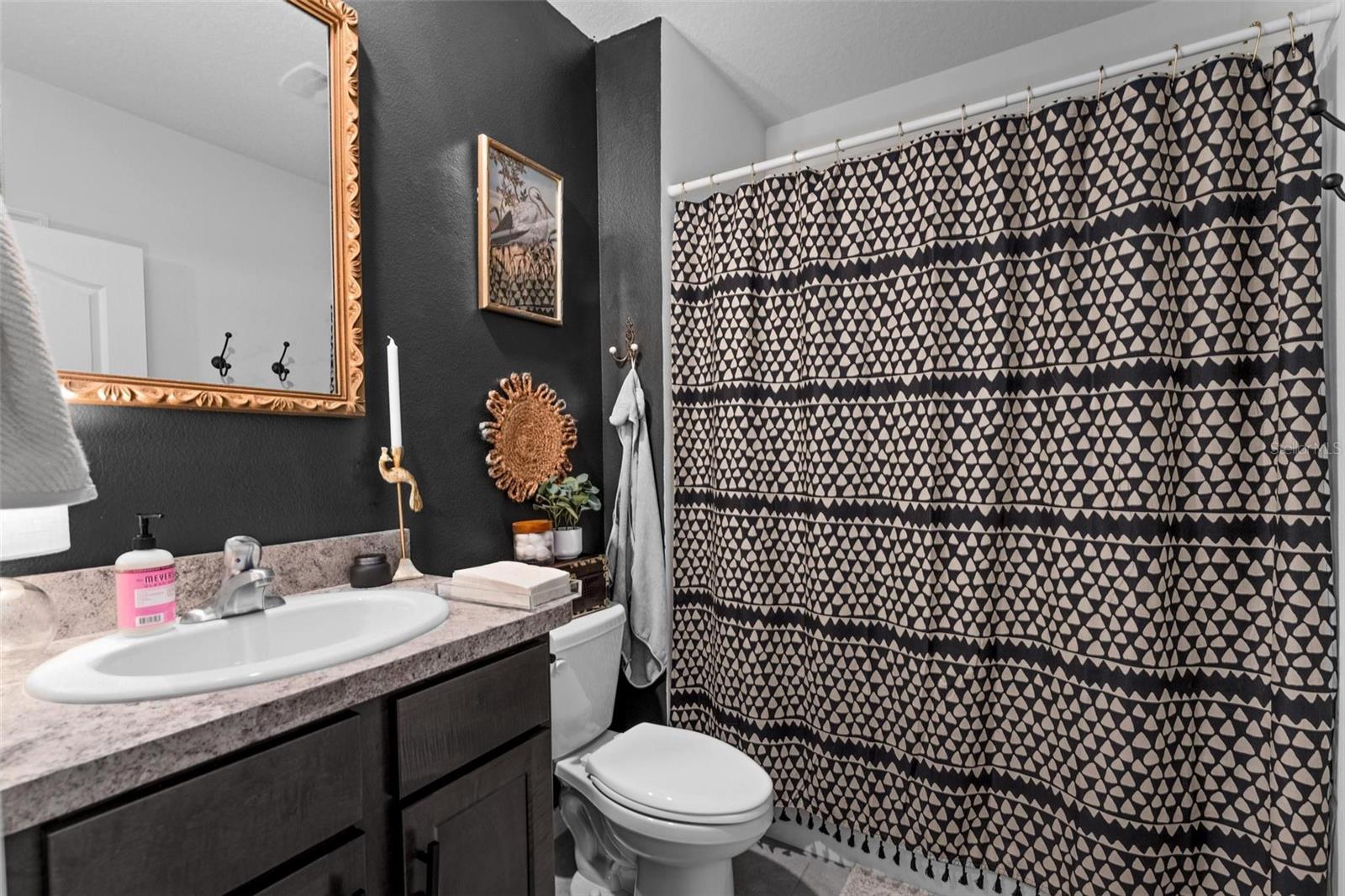 Image 11 of 57 For 35107 Sweet Leaf Lane