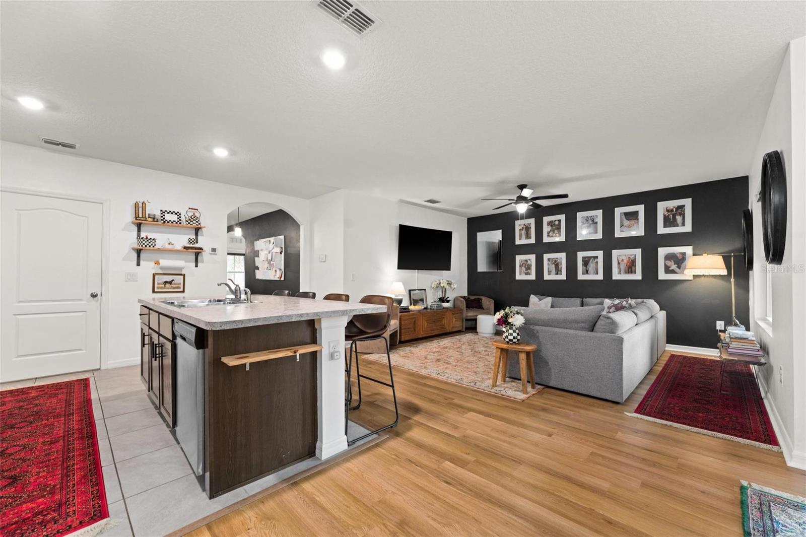 Image 23 of 57 For 35107 Sweet Leaf Lane