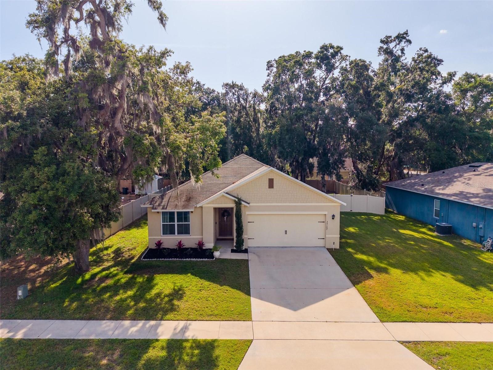 Image 47 of 57 For 35107 Sweet Leaf Lane