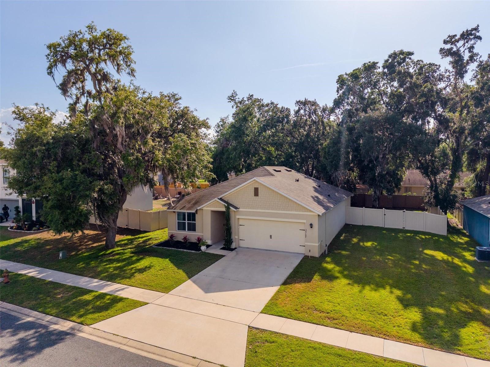 Image 48 of 57 For 35107 Sweet Leaf Lane