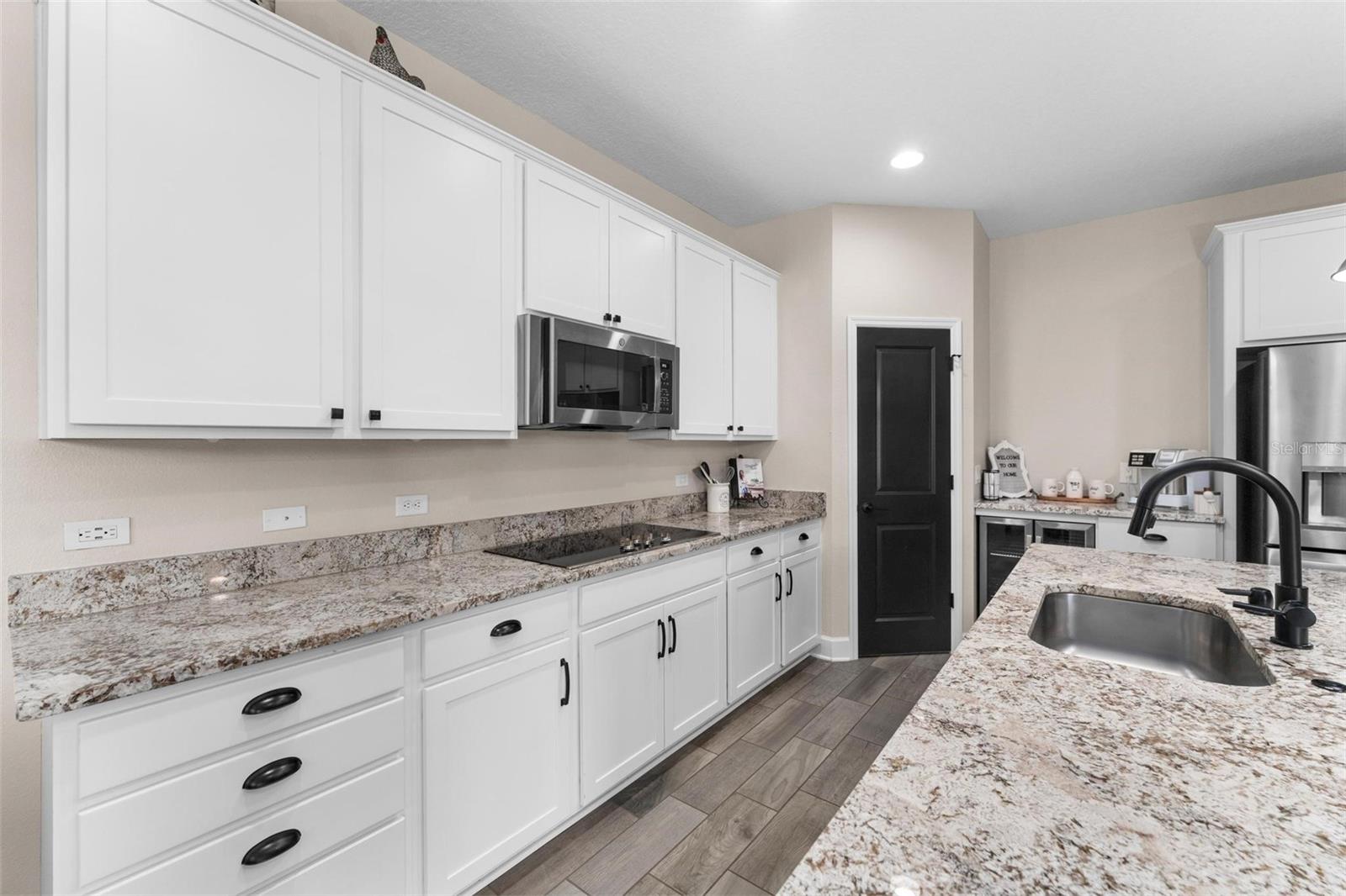 Image 12 of 64 For 3733 Statham Drive