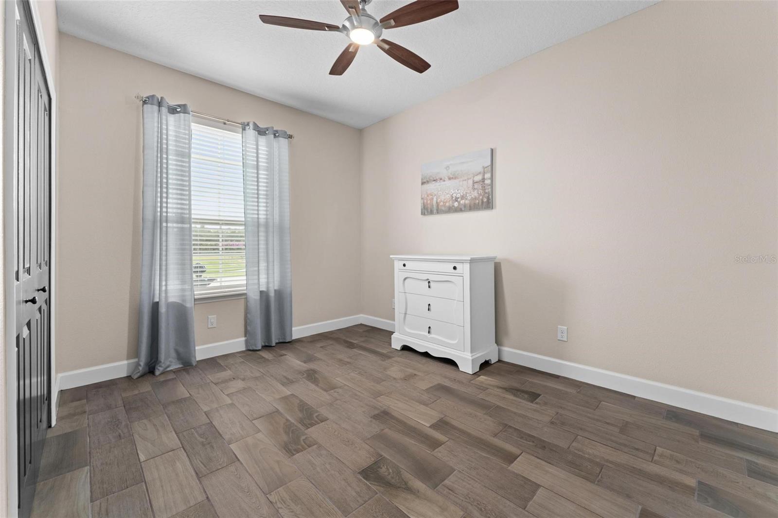 Image 30 of 64 For 3733 Statham Drive