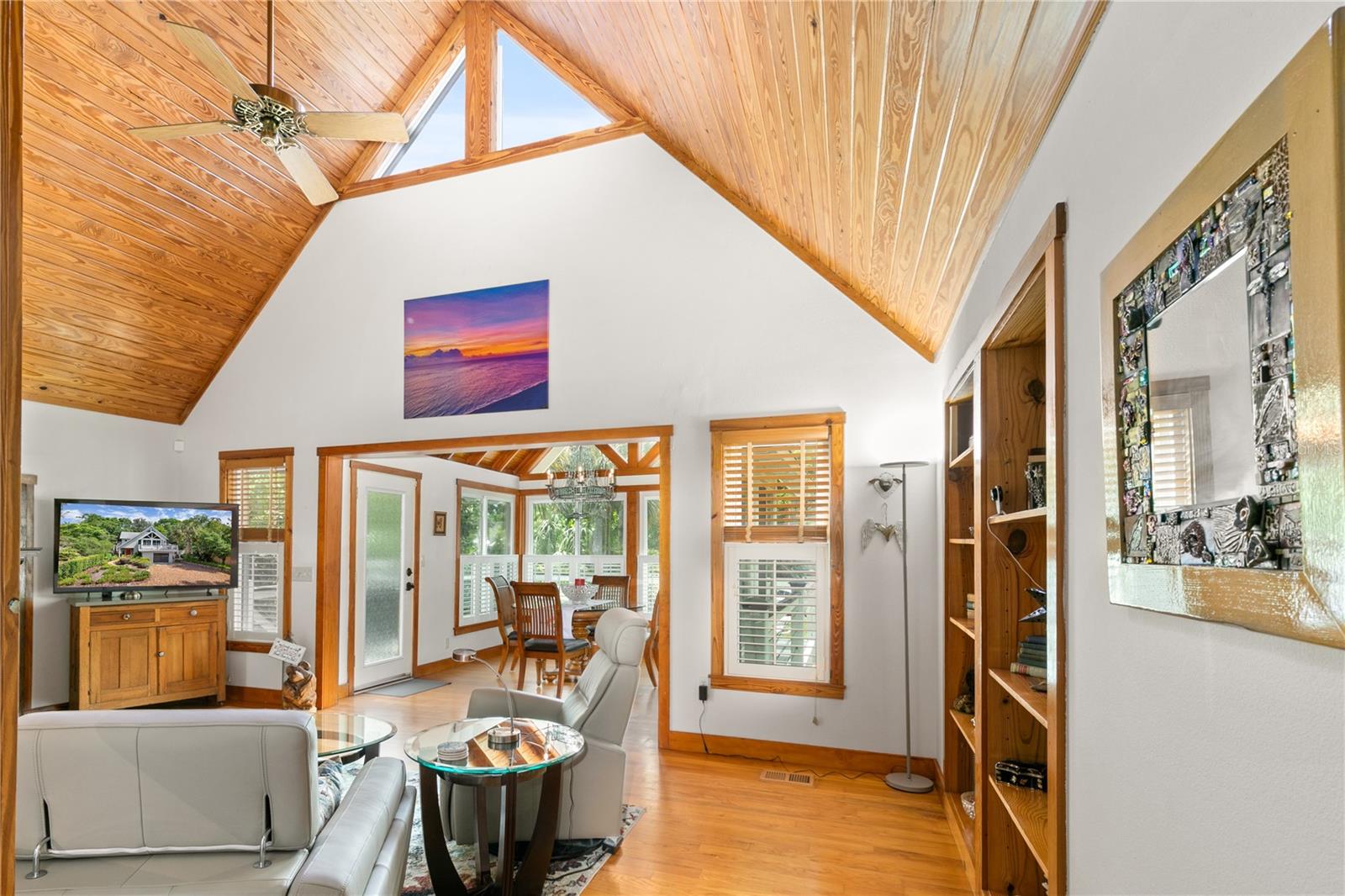 Image 31 of 56 For 421 10th Avenue