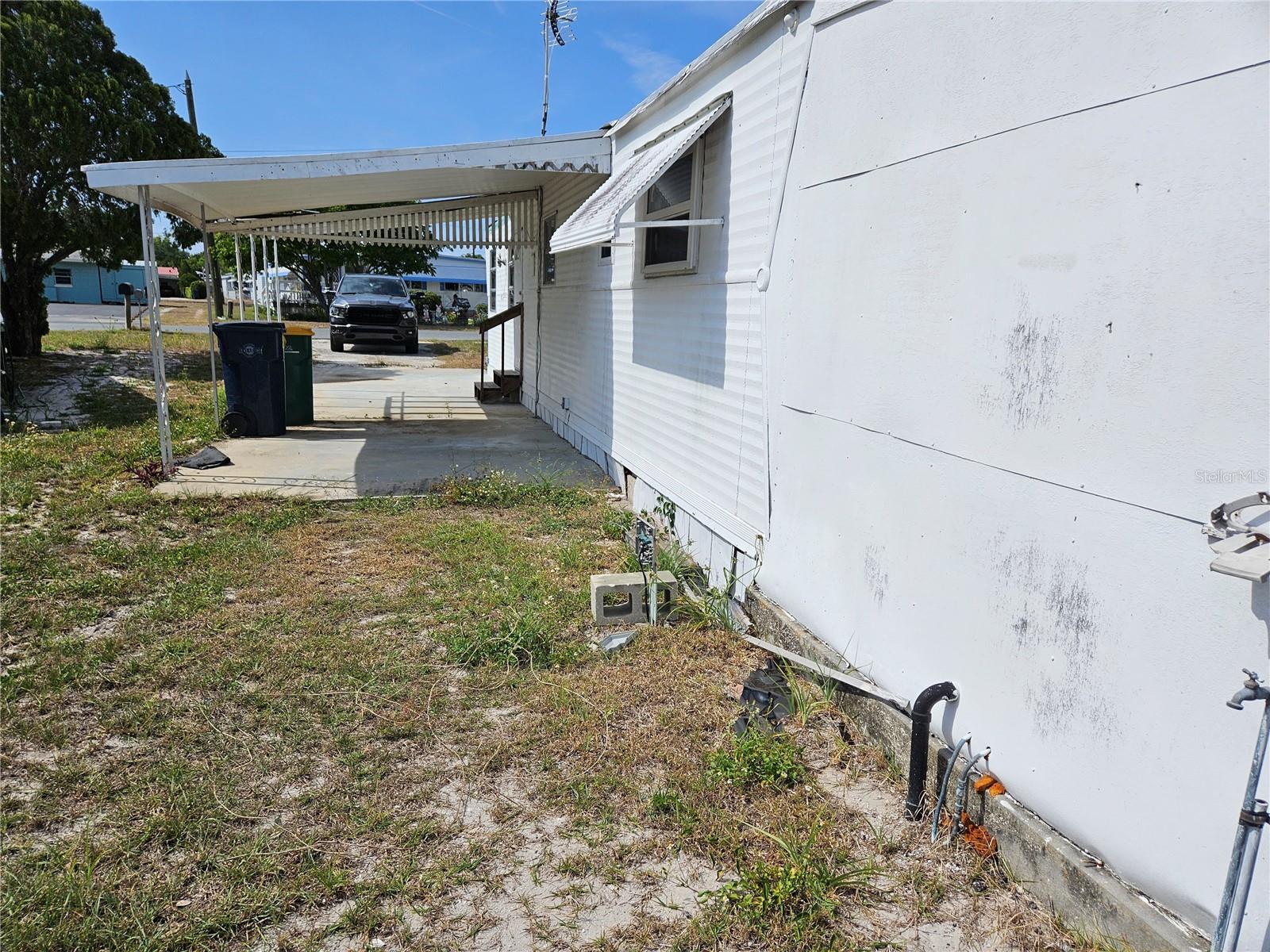 Image 2 of 2 For 1425 County Drive