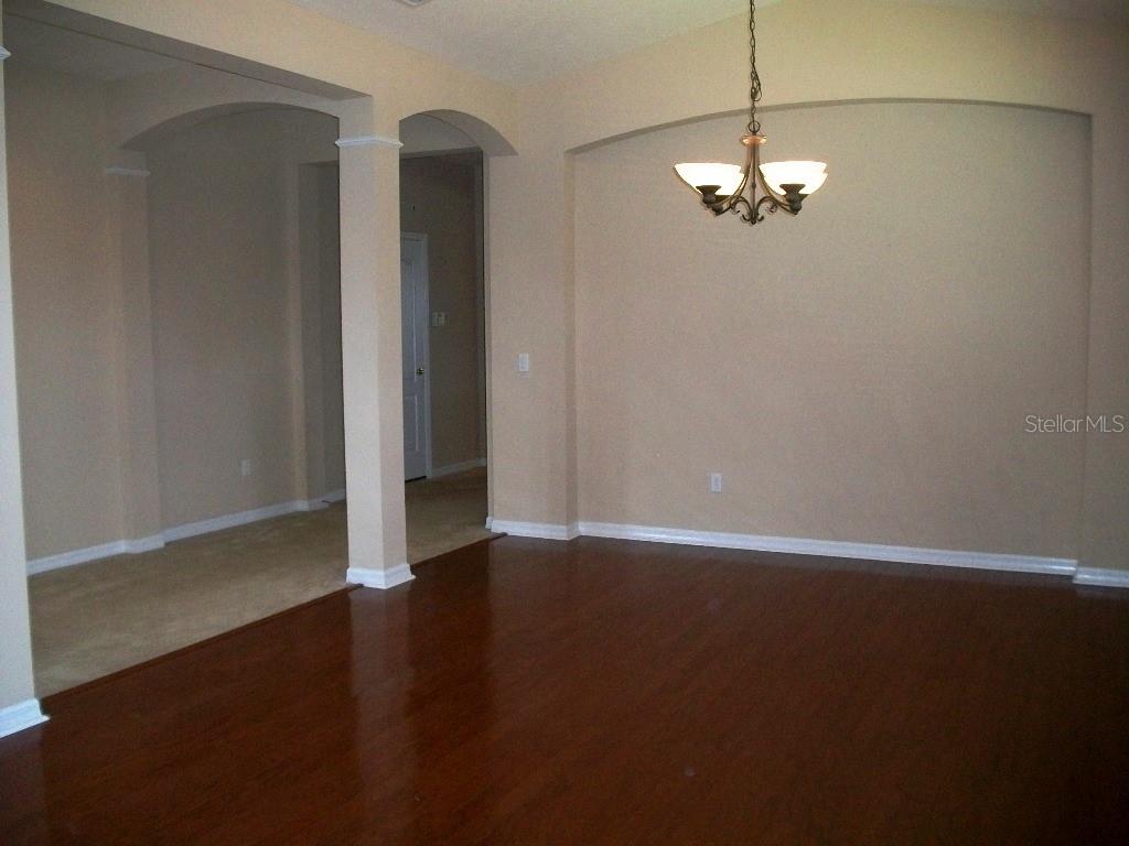 Image 4 of 20 For 6808 Duncaster Street