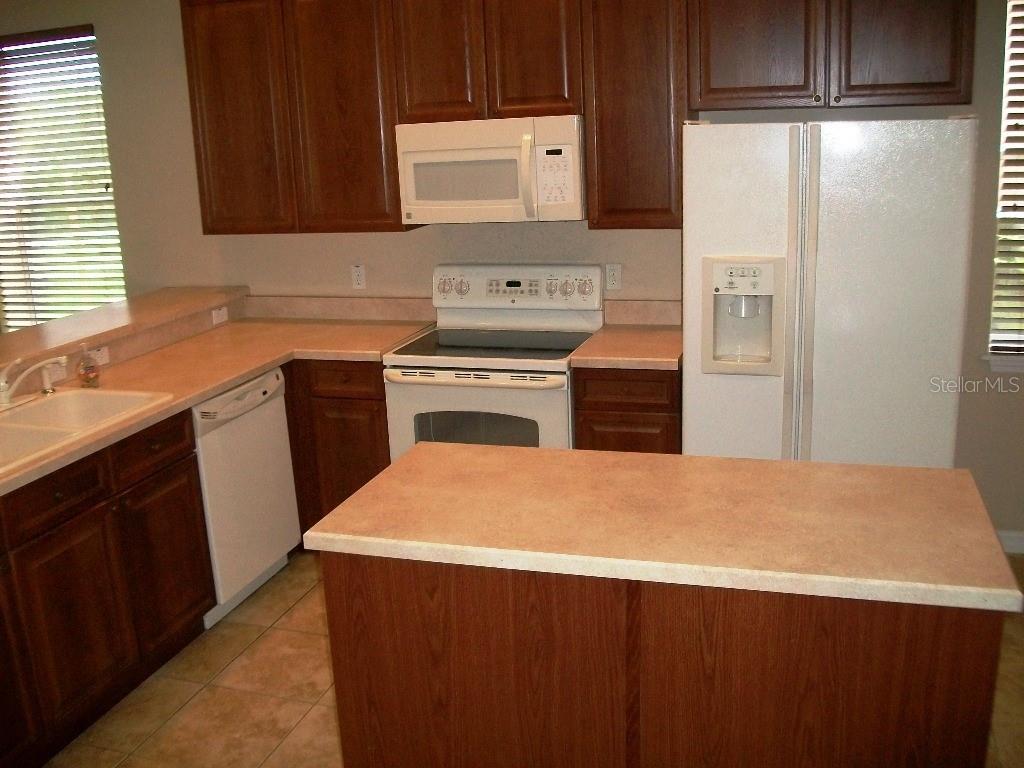 Image 5 of 20 For 6808 Duncaster Street