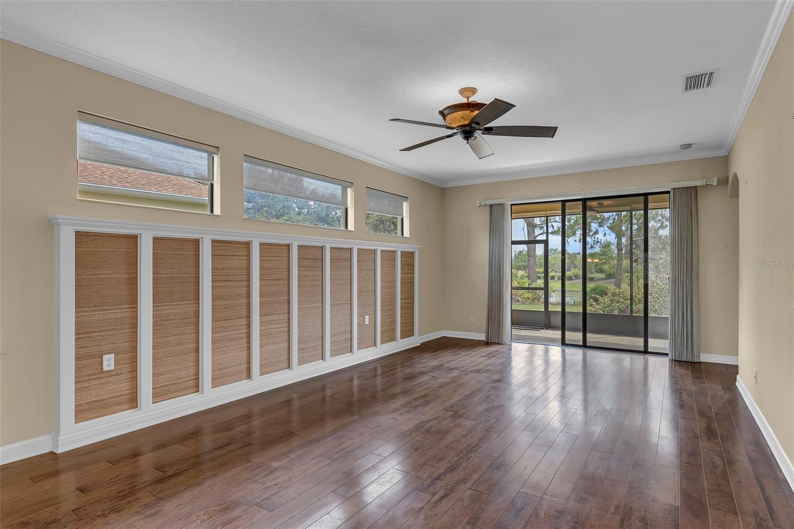 Image 11 of 60 For 8167 Bridgeport Bay Circle