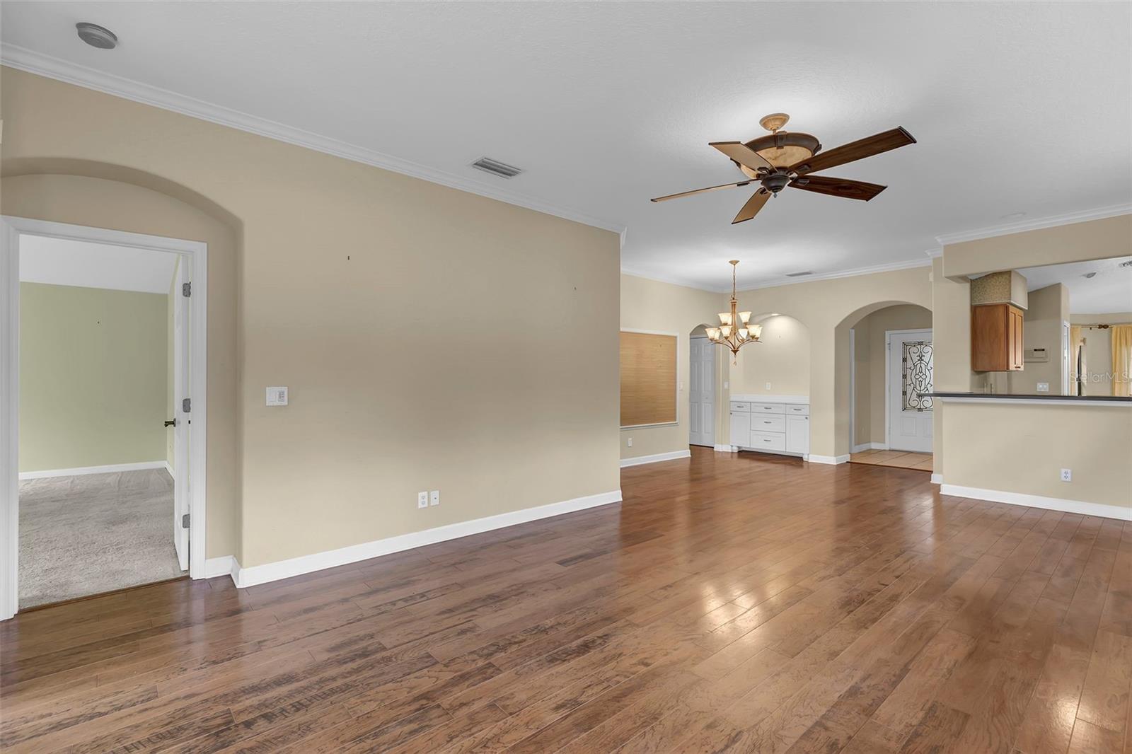 Image 14 of 60 For 8167 Bridgeport Bay Circle