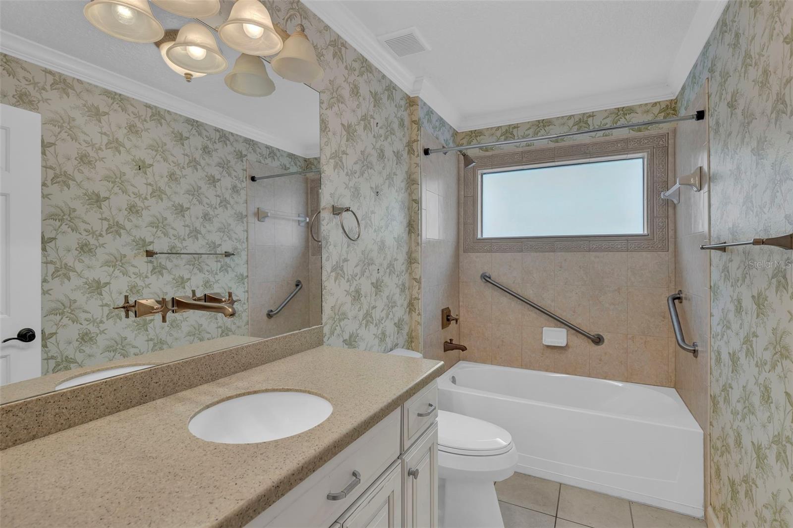 Image 21 of 60 For 8167 Bridgeport Bay Circle