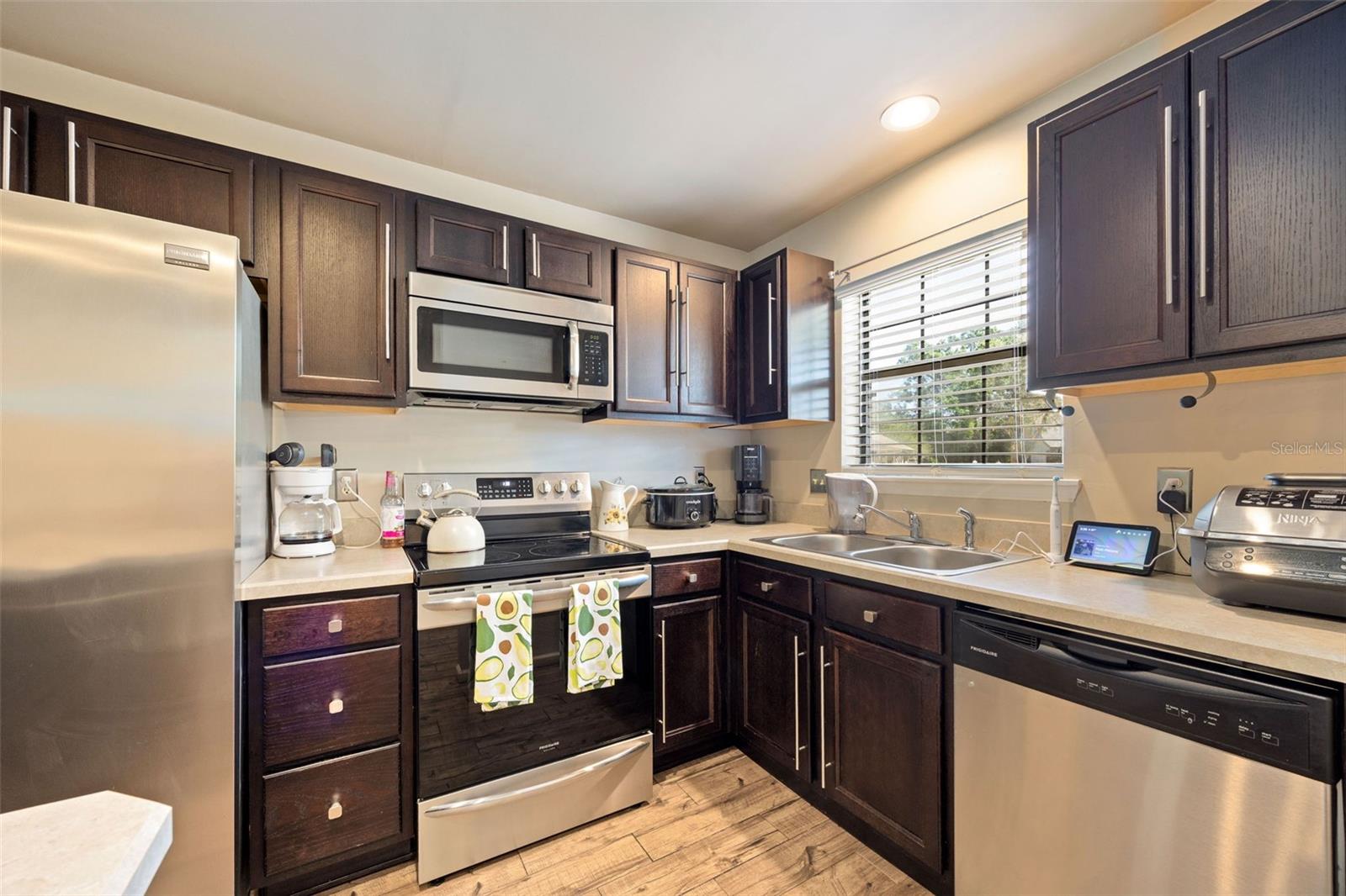 Image 6 of 24 For 6175 Beechwood Drive