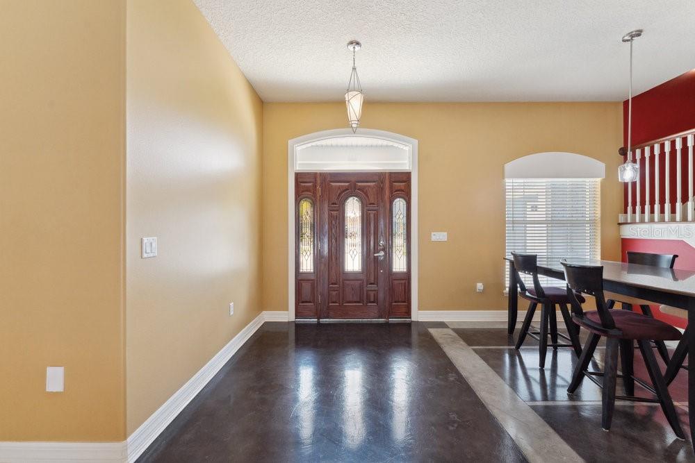 Image 10 of 78 For 19627 Spring Oak Drive
