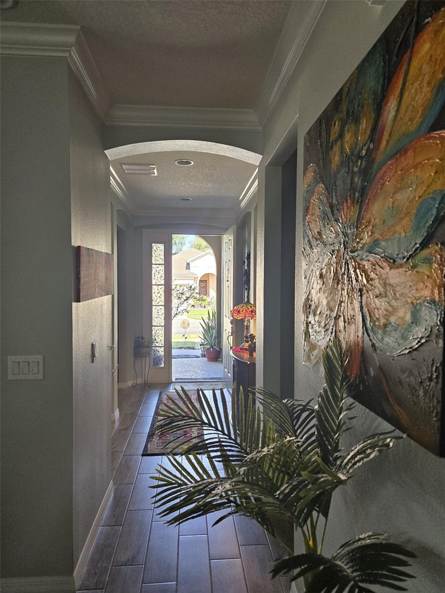 Image 4 of 29 For 1231 Merion Drive