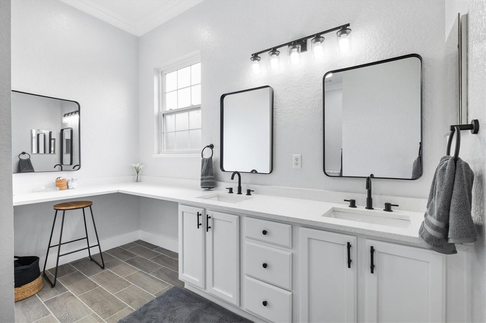 Image 15 of 49 For 11884 179th Street