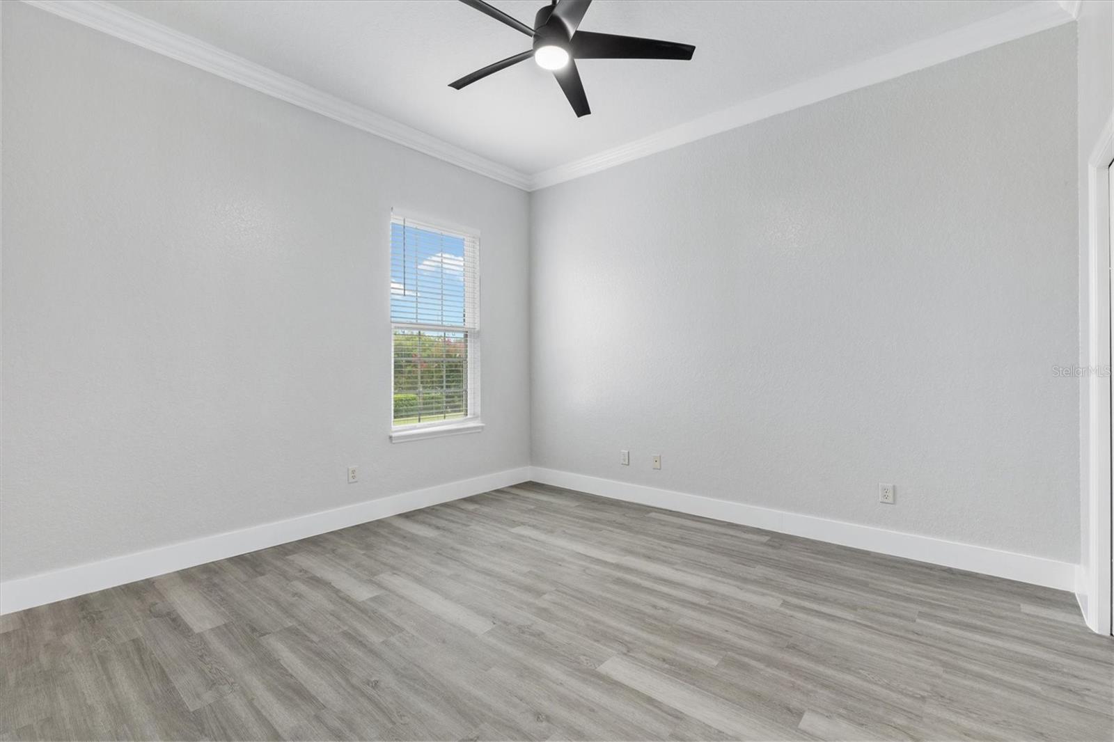 Image 26 of 49 For 11884 179th Street