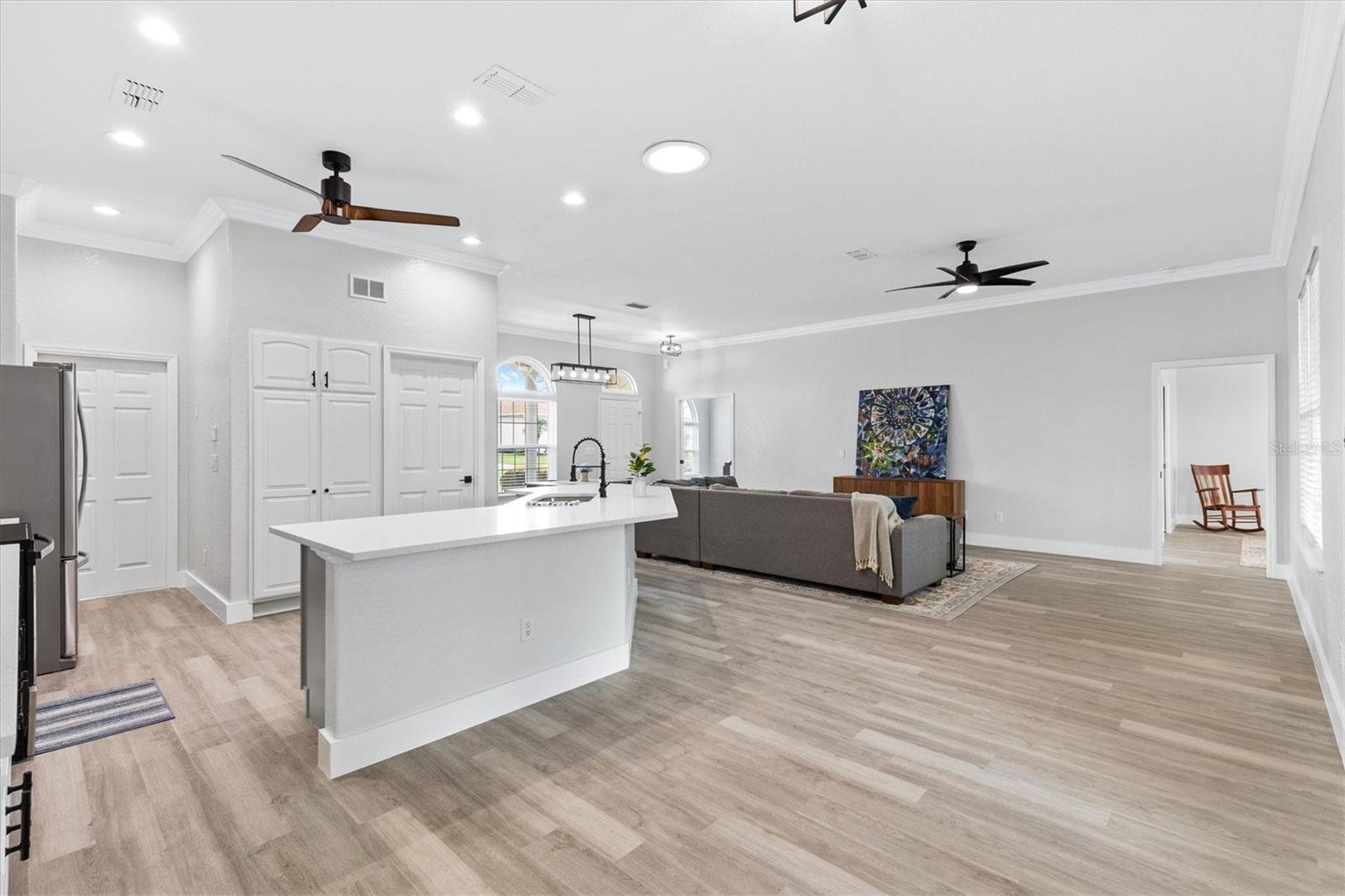 Image 8 of 49 For 11884 179th Street