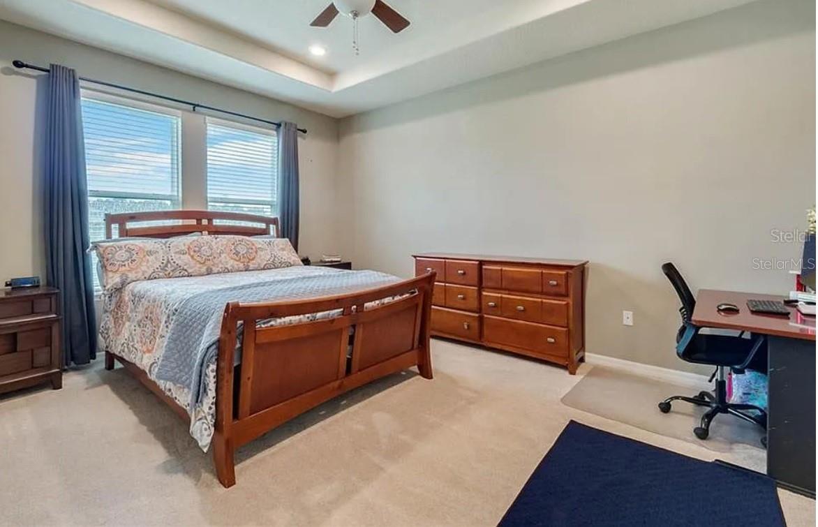 Image 3 of 9 For 4053 Brookshire Circle