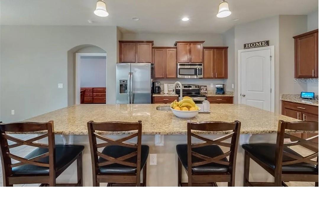 Image 6 of 9 For 4053 Brookshire Circle