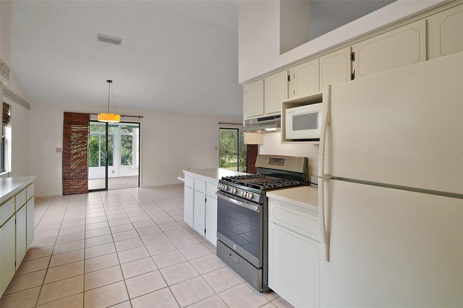 Image 12 of 26 For 34 Gordon Court