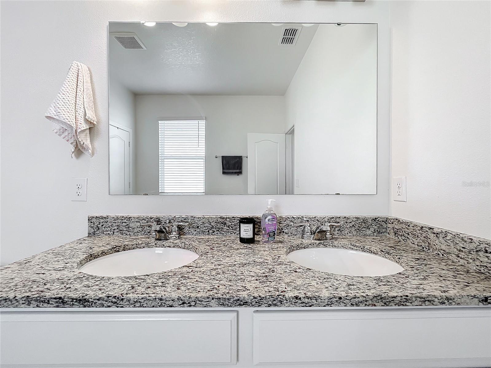 Image 10 of 46 For 776 Rioja Drive