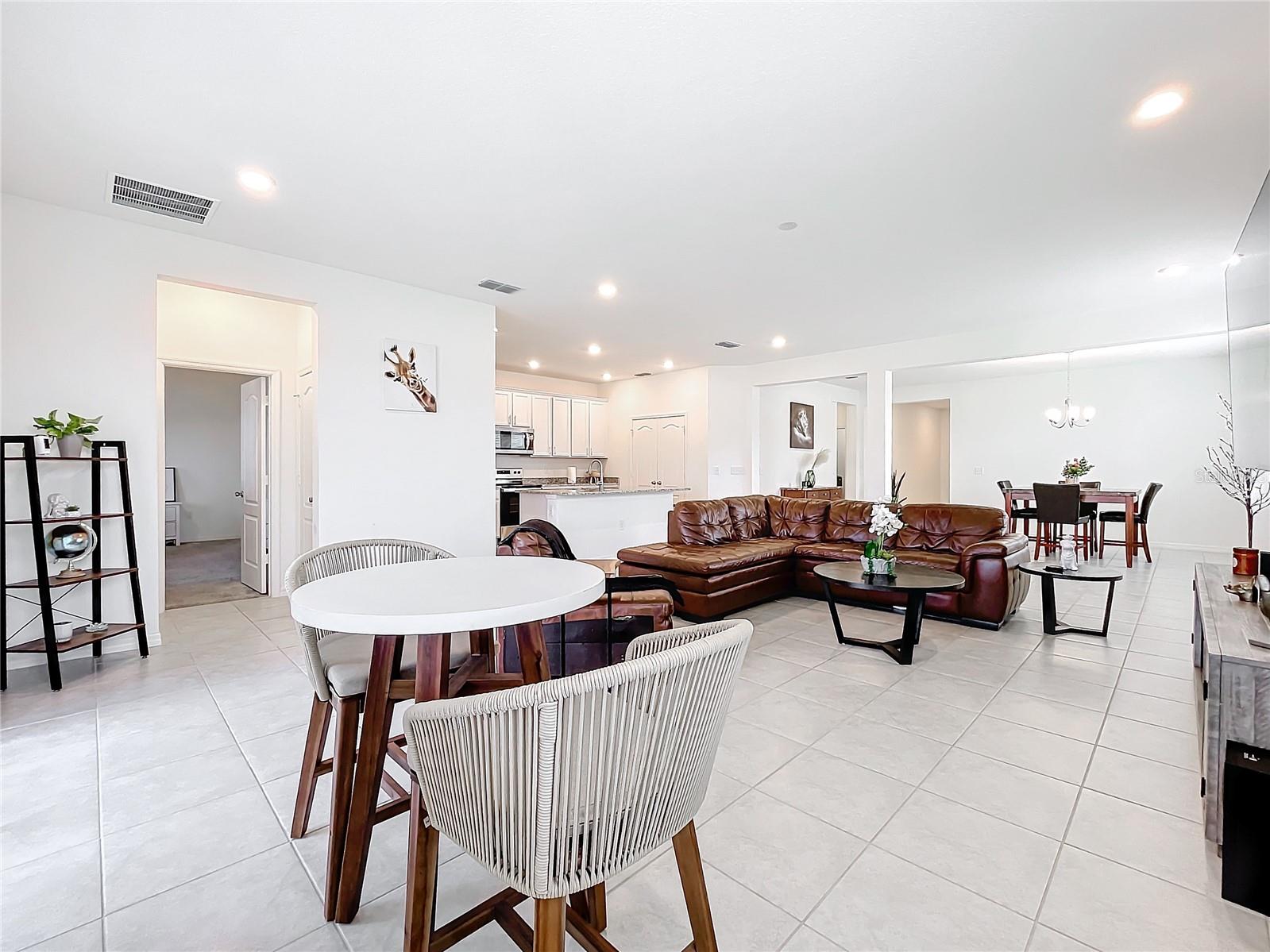 Image 29 of 46 For 776 Rioja Drive
