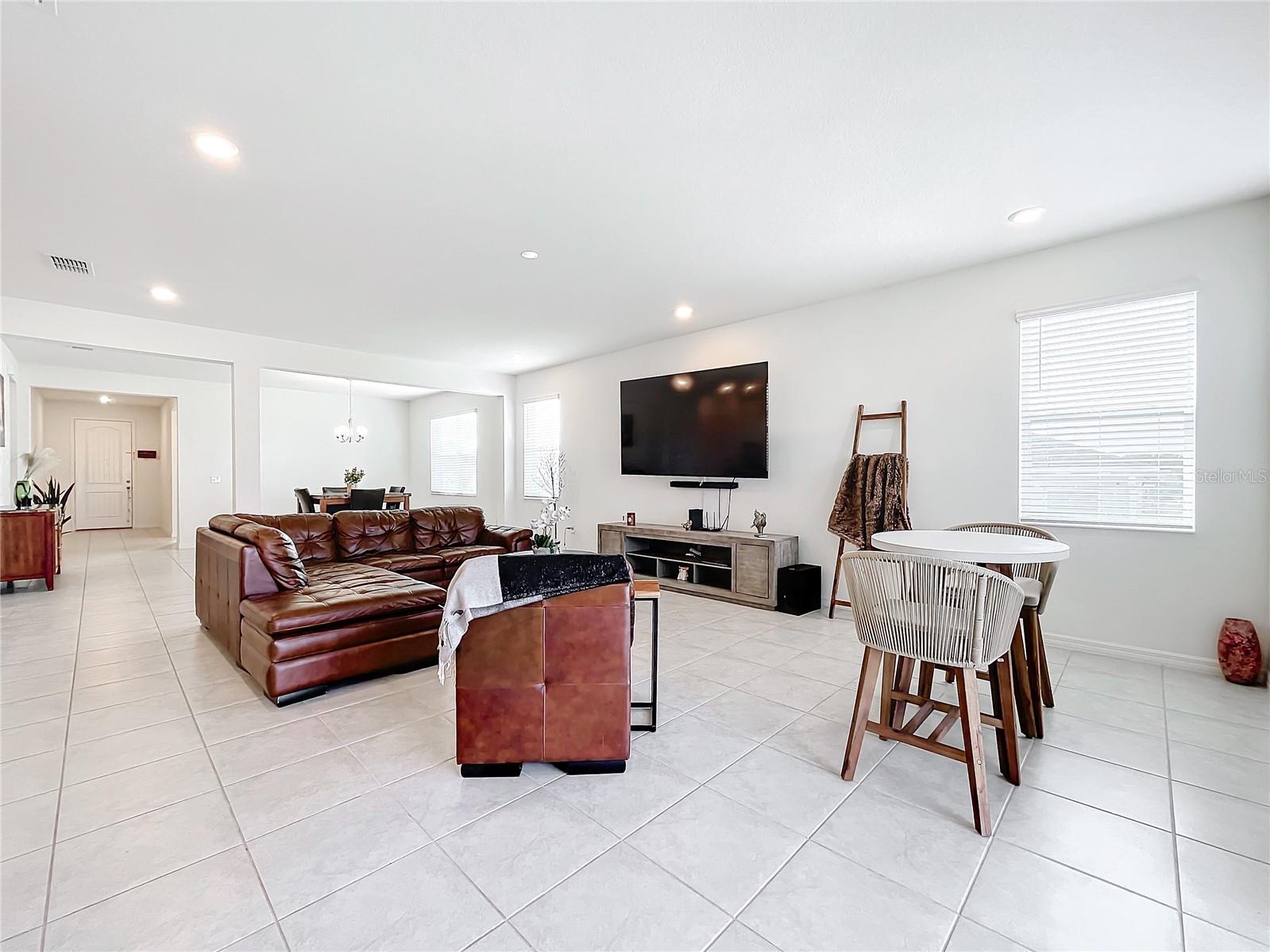 Image 30 of 46 For 776 Rioja Drive