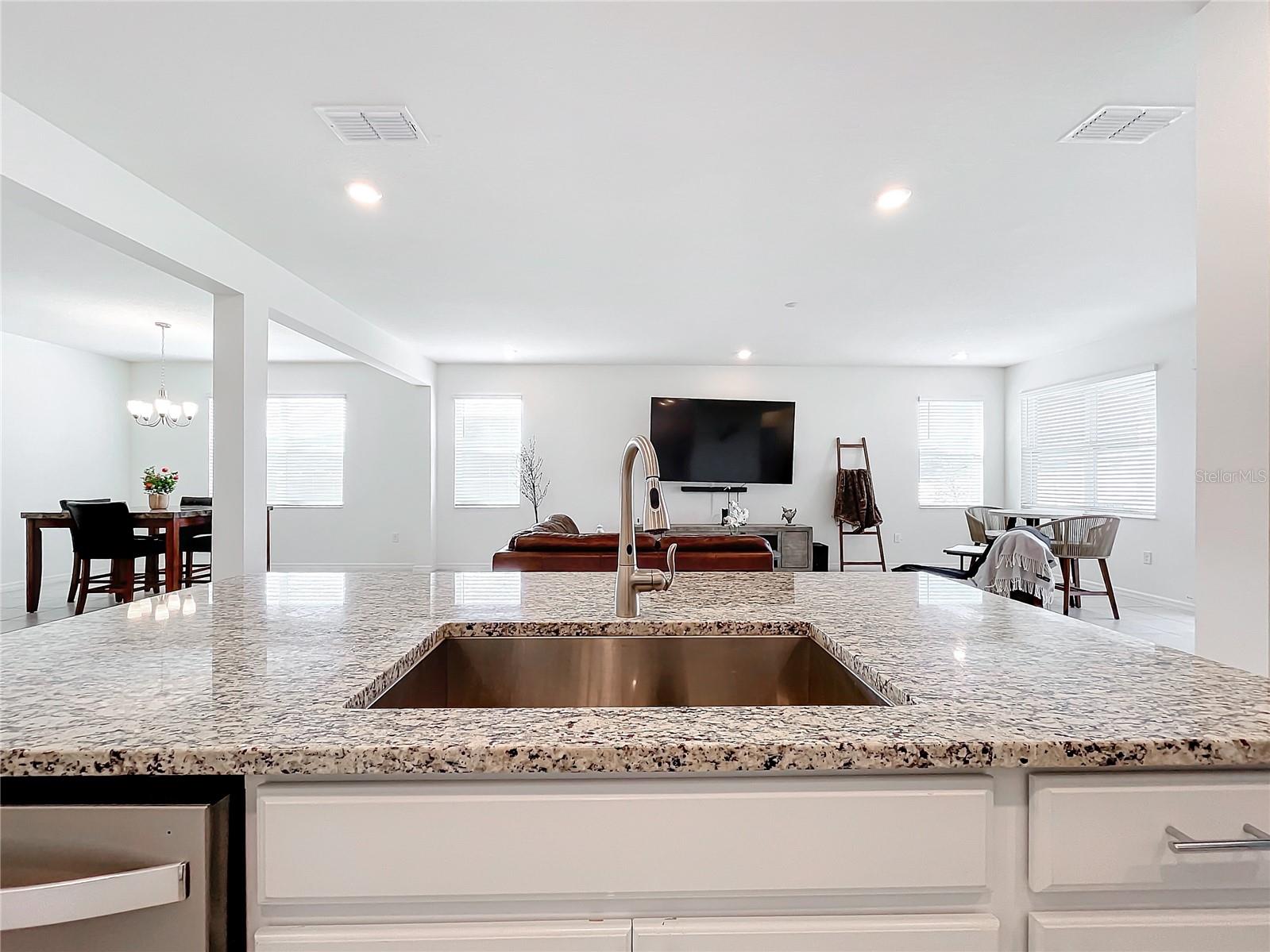 Image 36 of 46 For 776 Rioja Drive