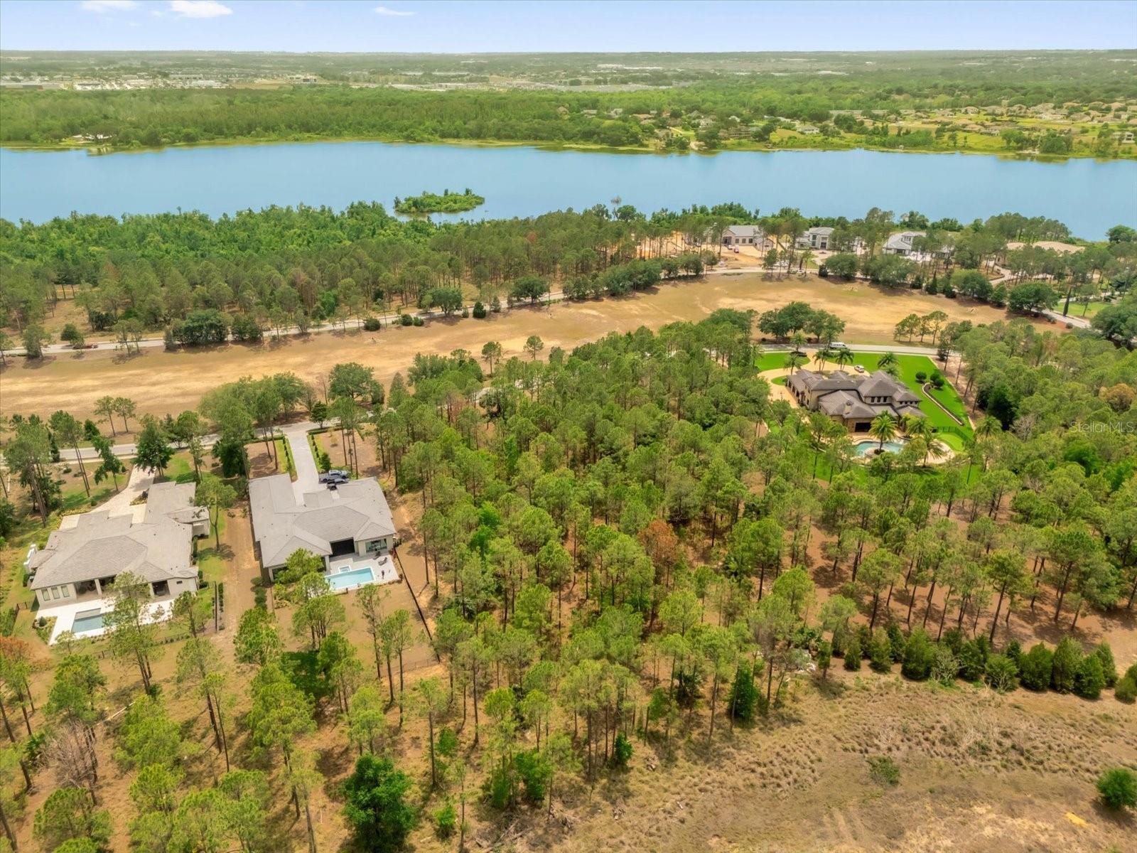 Image 10 of 17 For 16250 Pendio Drive