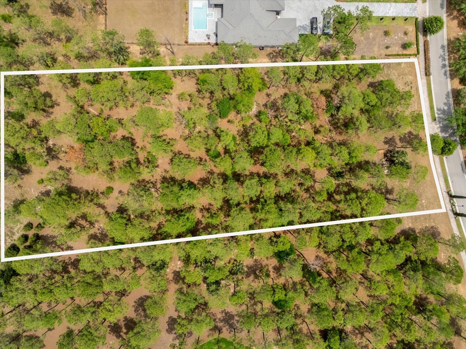 Image 7 of 17 For 16250 Pendio Drive