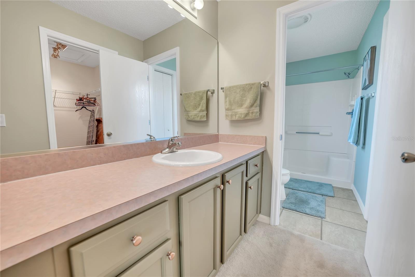 Image 21 of 31 For 3590 Auburndale Avenue