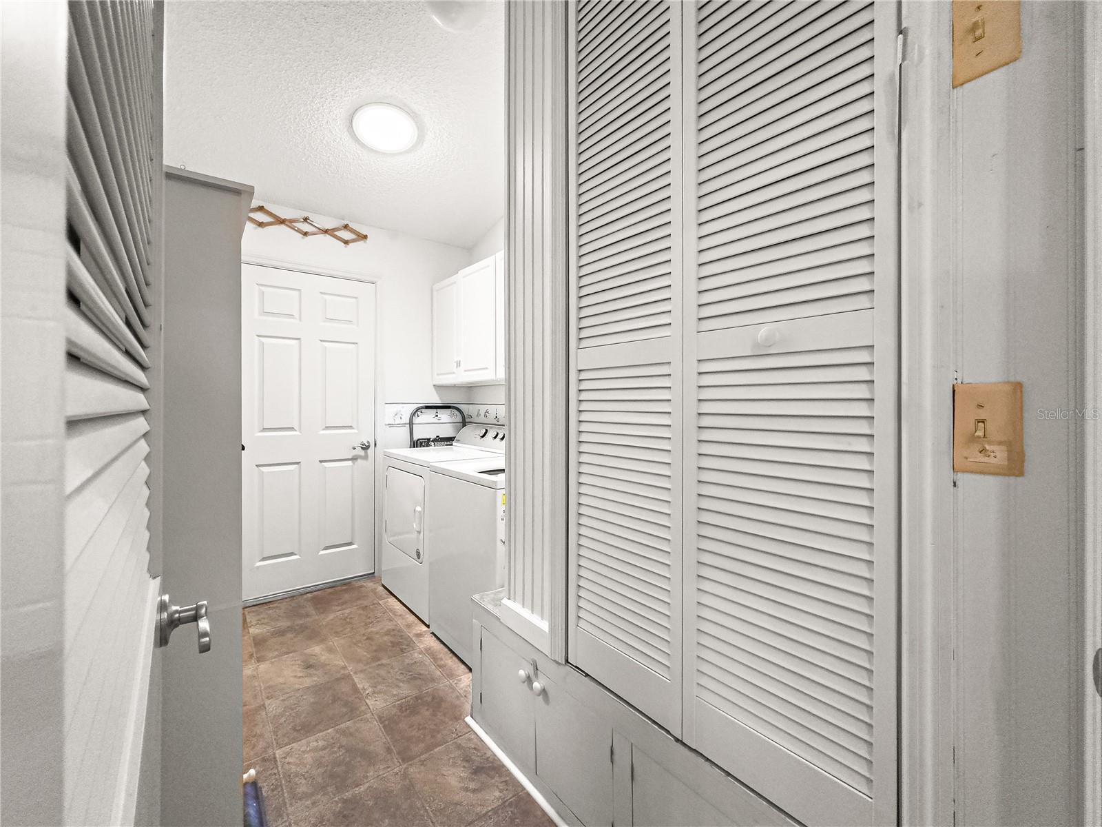 Image 35 of 56 For 8069 174th Ludlow Place
