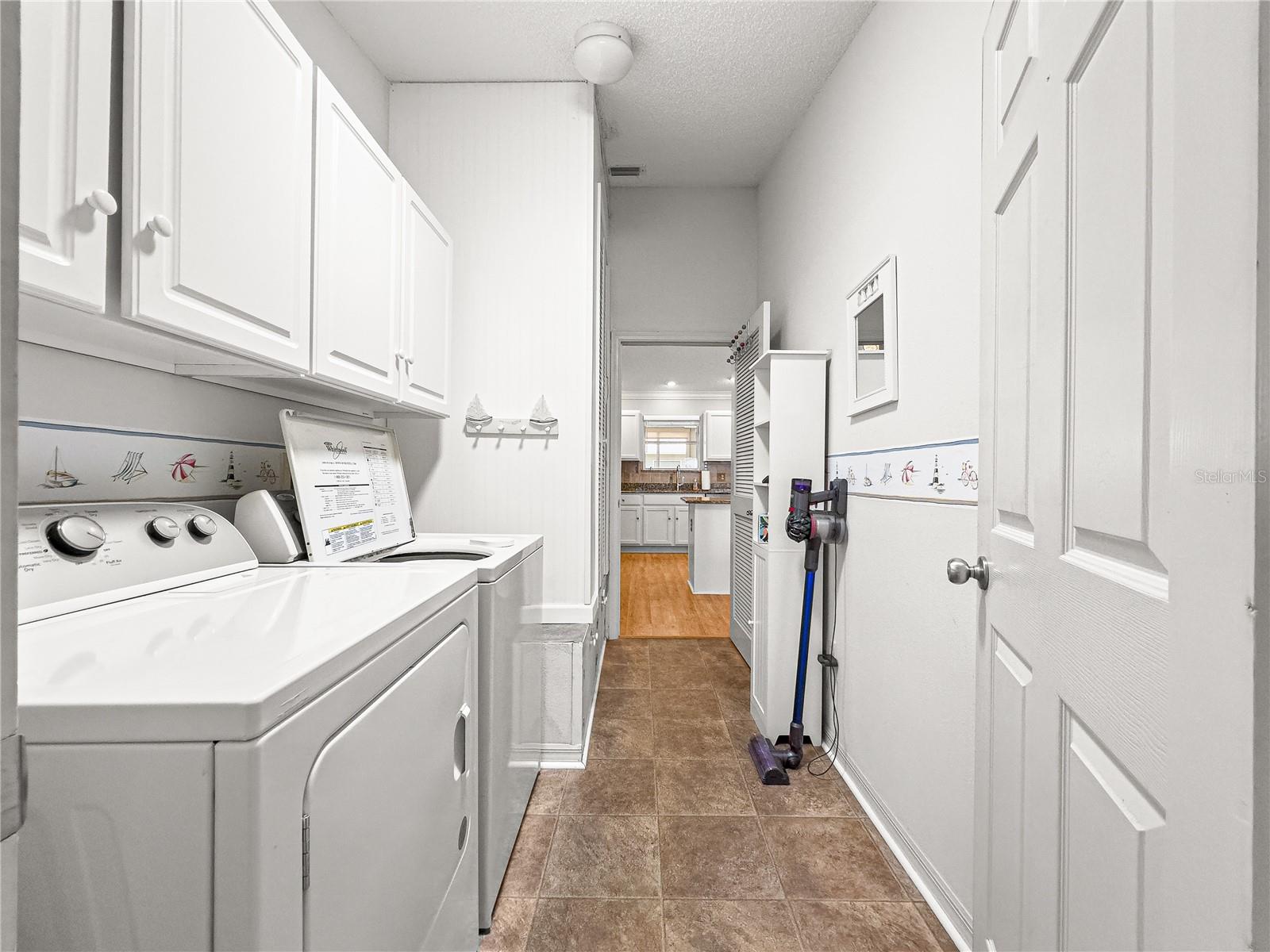 Image 36 of 56 For 8069 174th Ludlow Place