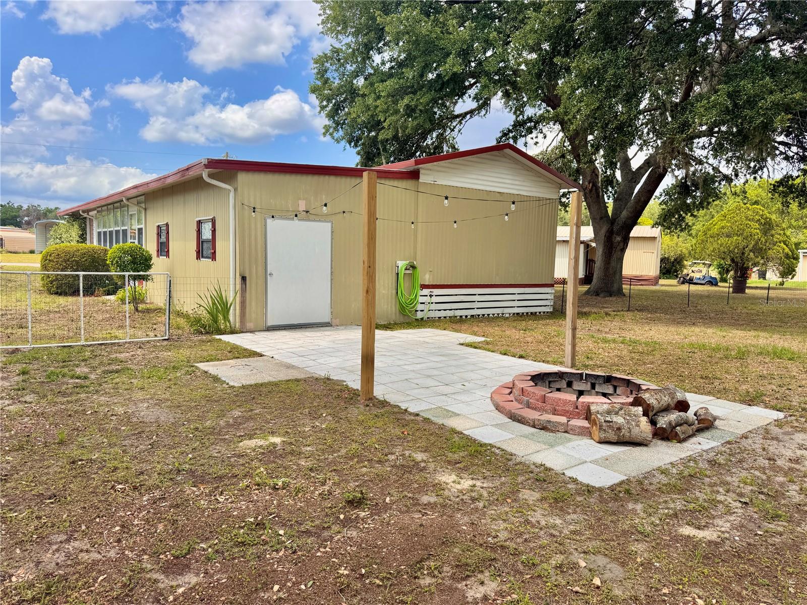 Image 23 of 33 For 10113 24th Drive
