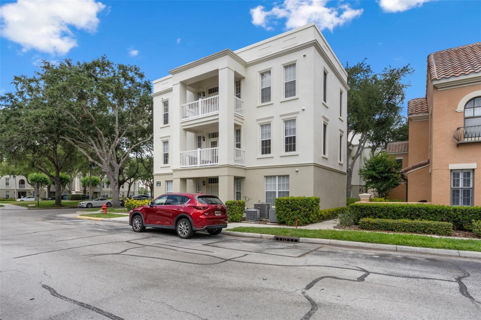 Image 4 of 56 For 1021 Siena Park Boulevard 204