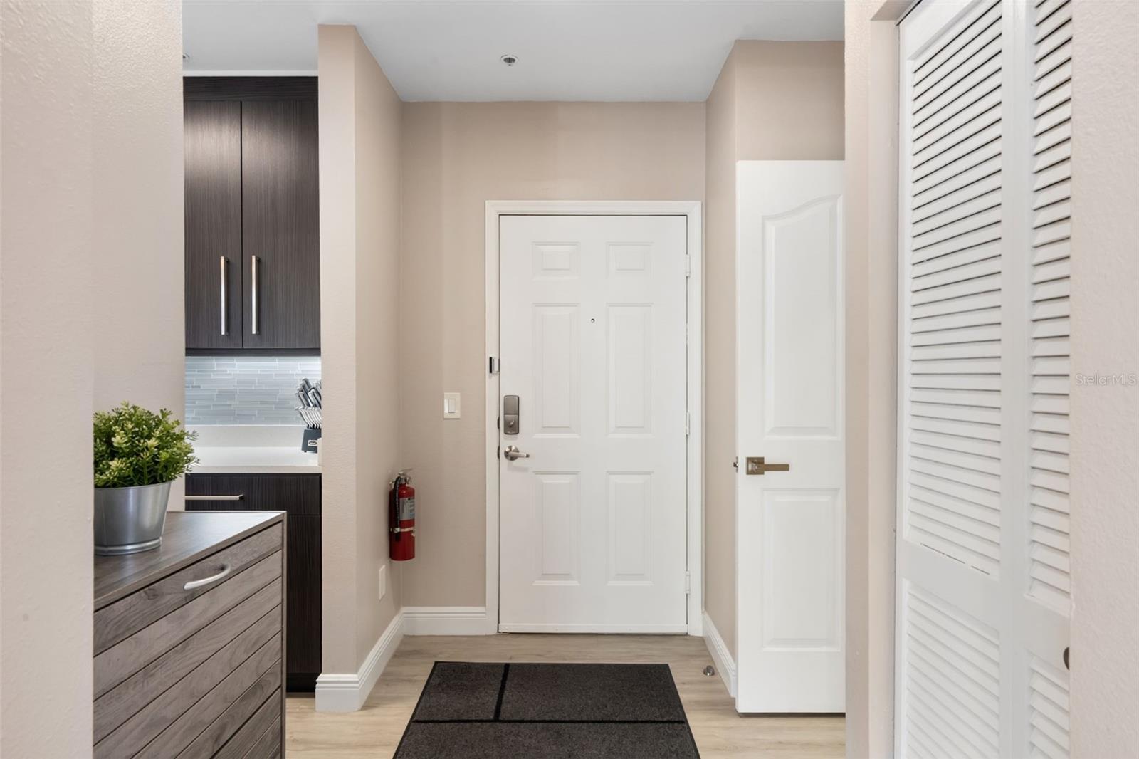 Image 6 of 56 For 1021 Siena Park Boulevard 204