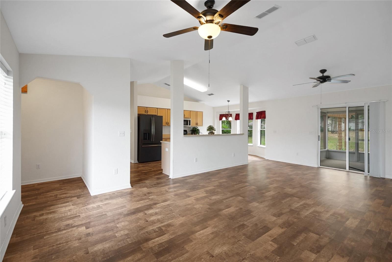 Image 30 of 46 For 14490 96th Terrace