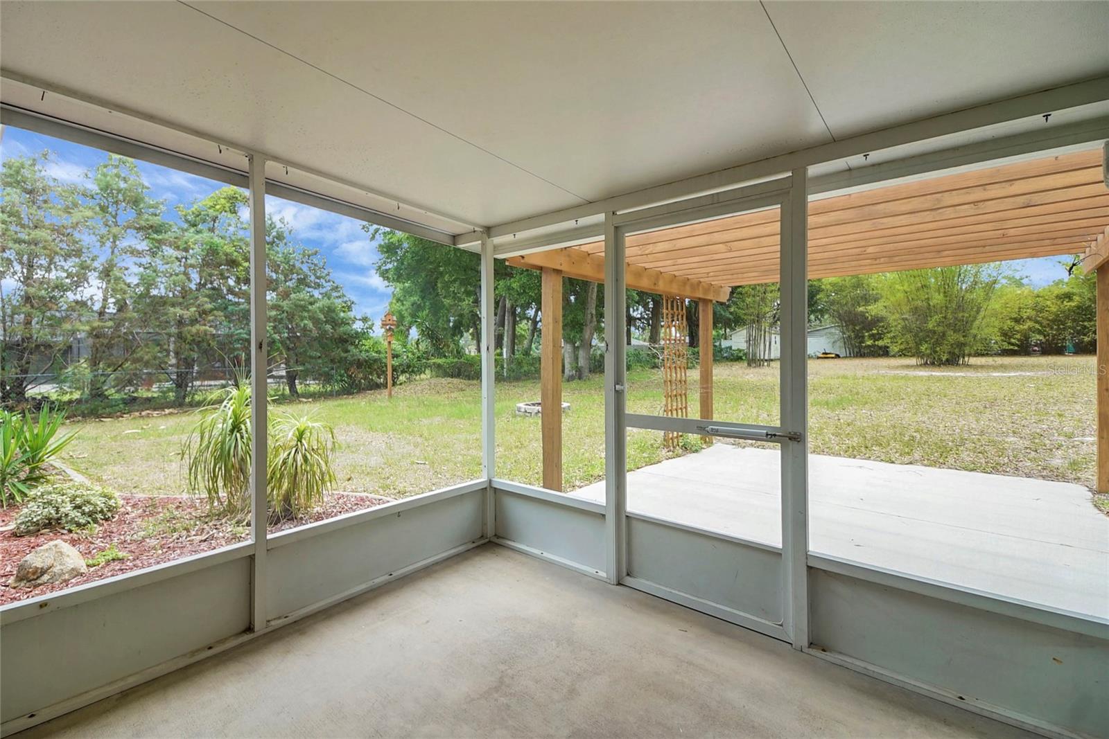 Image 31 of 46 For 14490 96th Terrace