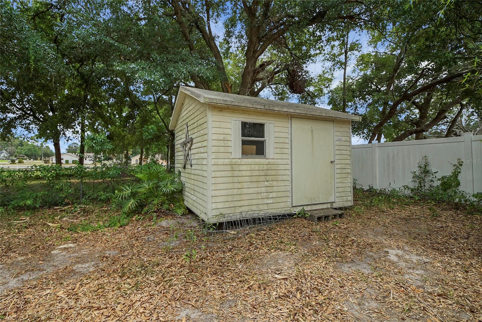 Image 36 of 46 For 14490 96th Terrace