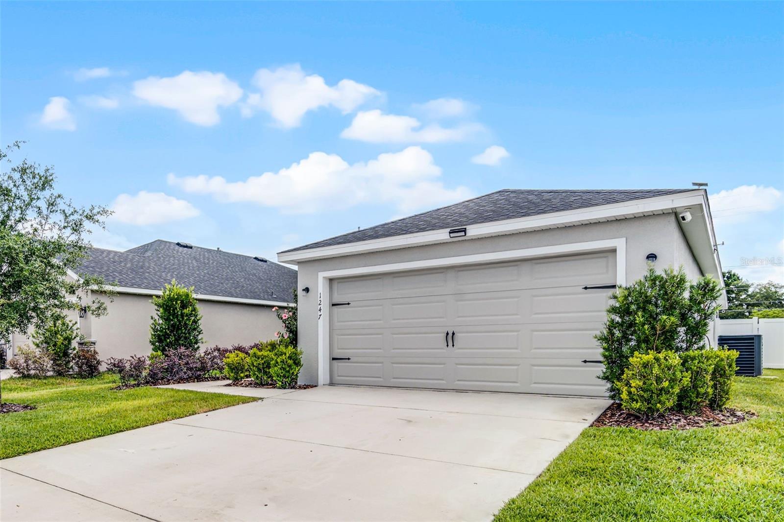 Image 2 of 20 For 1247 Mezzavalle Way