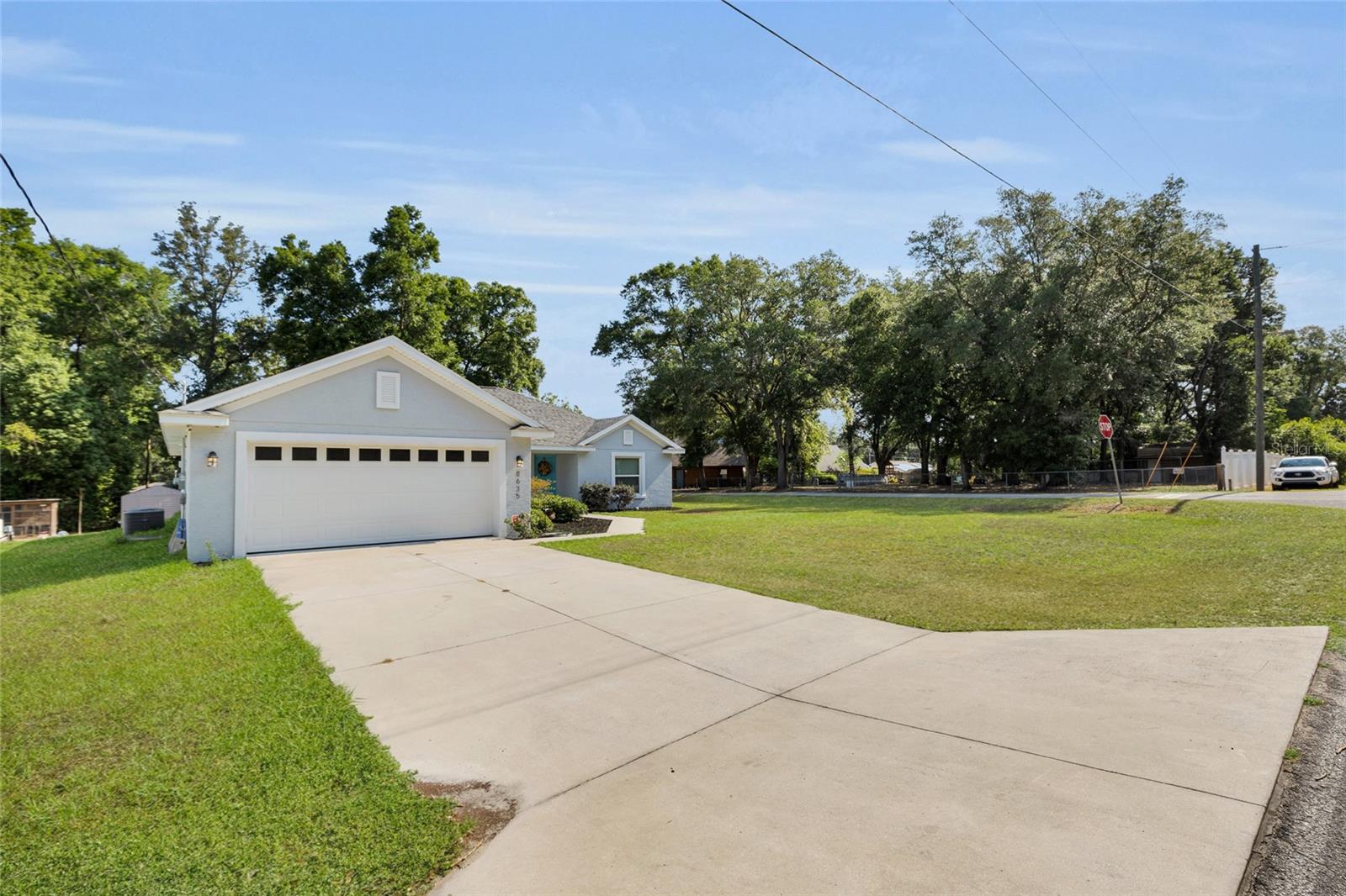 Image 32 of 35 For 8635 156 Street