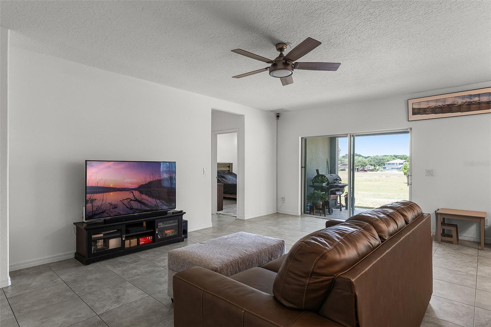 Image 11 of 71 For 23707 Companero Drive