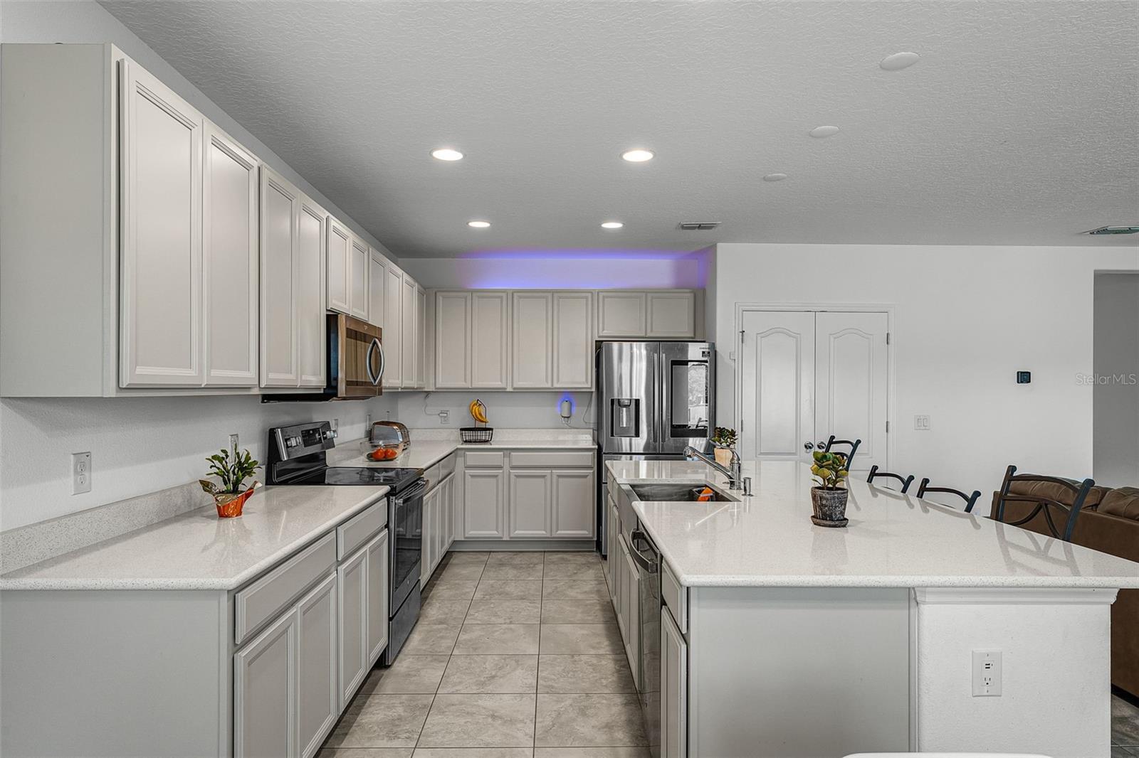 Image 18 of 71 For 23707 Companero Drive