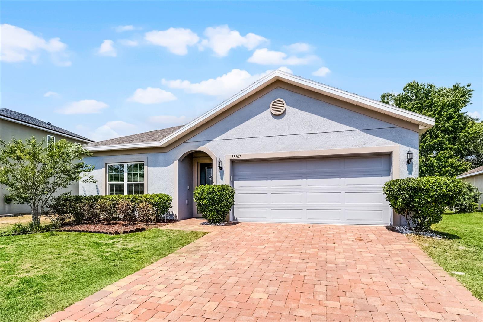 Image 3 of 71 For 23707 Companero Drive