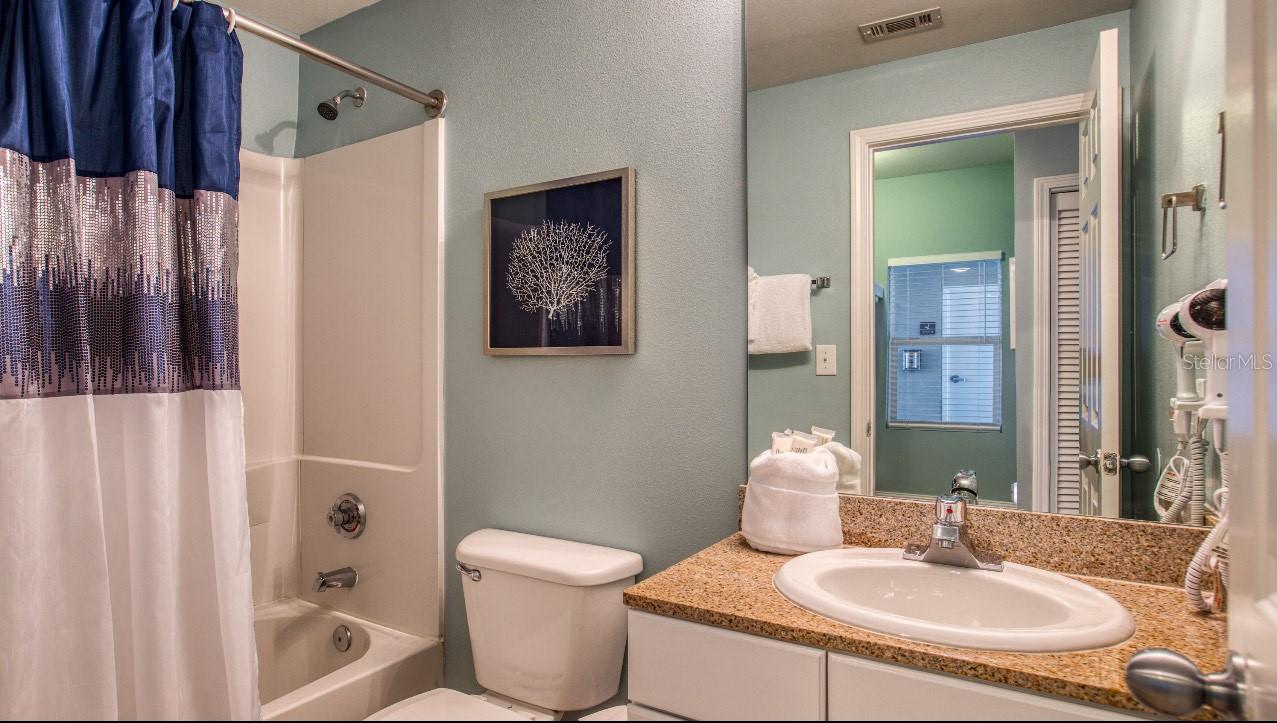 Image 4 of 51 For 9860 Thomas Drive 923