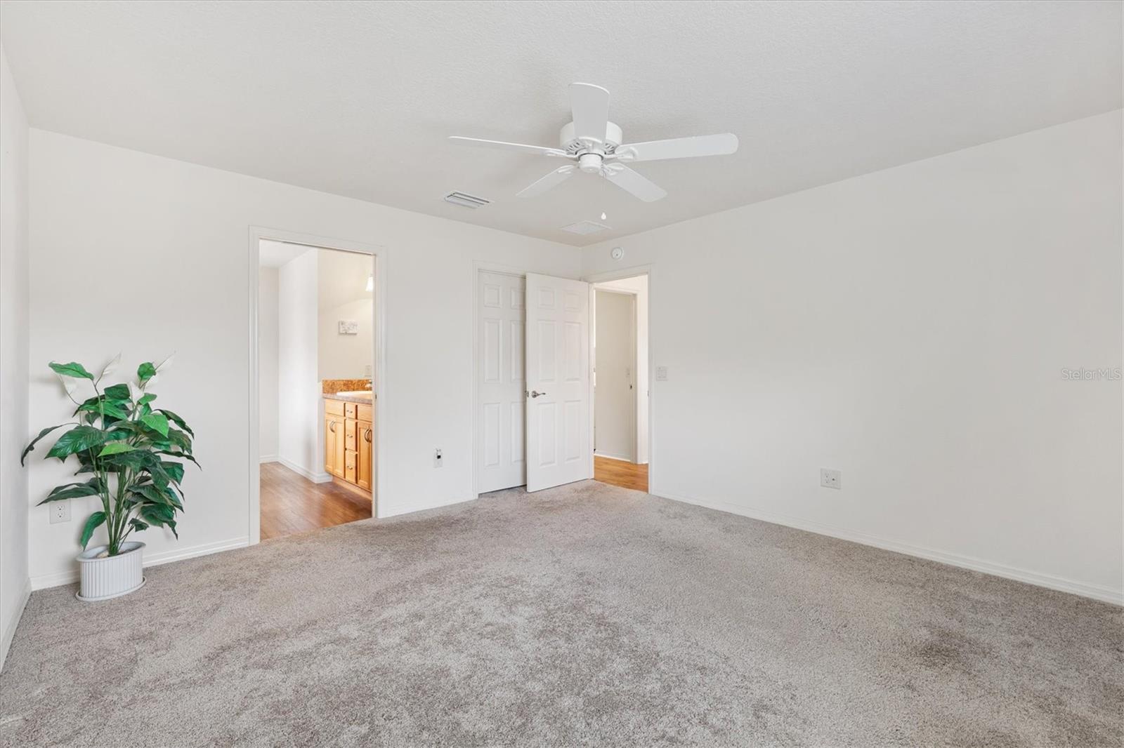 Image 14 of 35 For 3118 Sweetgum Street