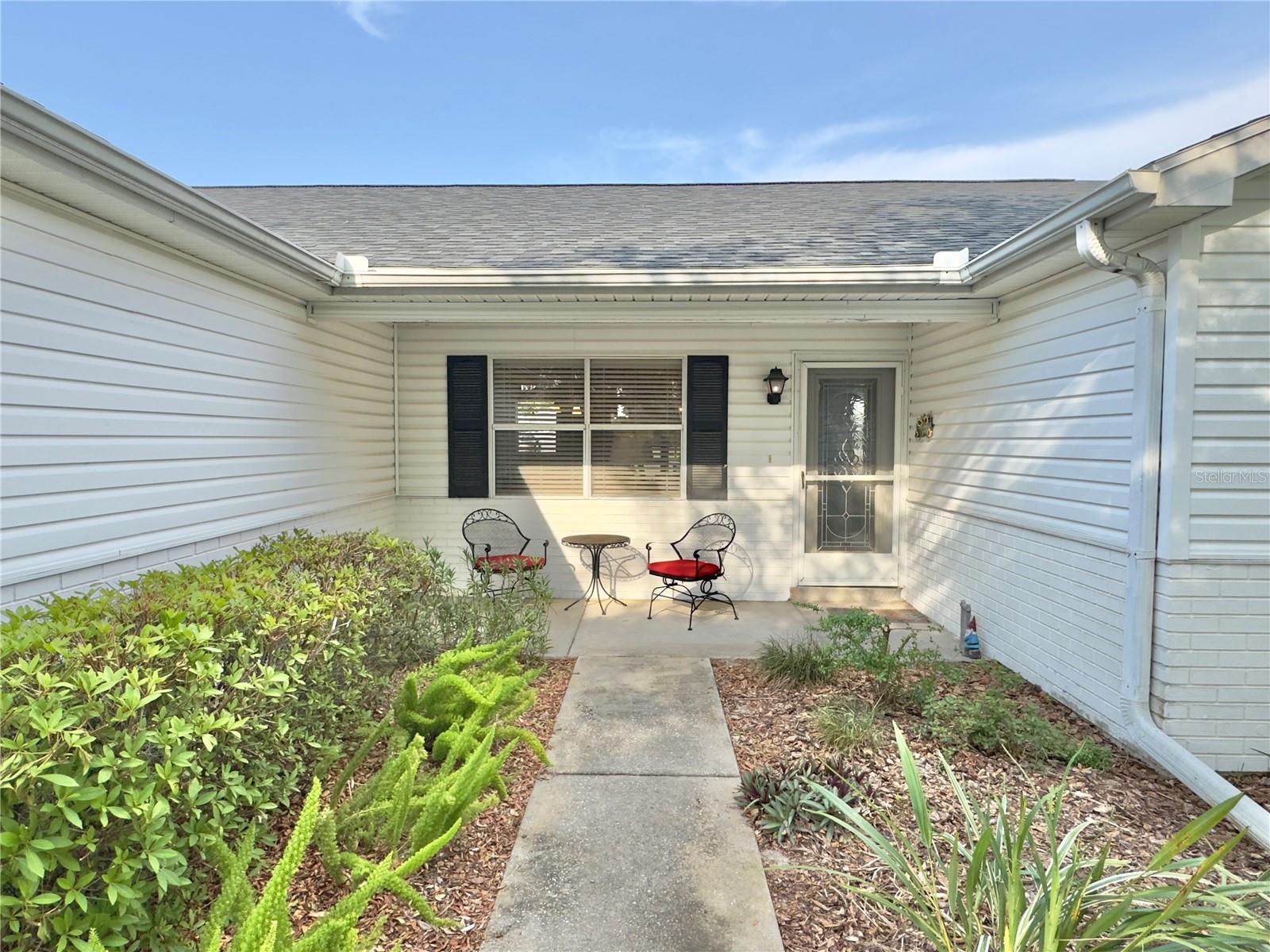 Image 2 of 19 For 529 Del Mar Drive